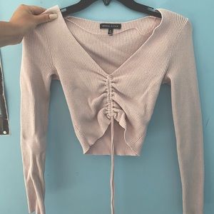 light pink top kendall and Kylie